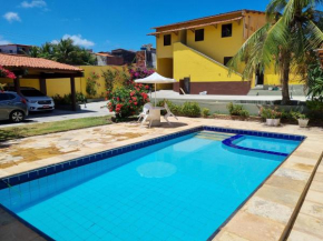 Apartamento 06 - na Praia do Futuro com piscina.